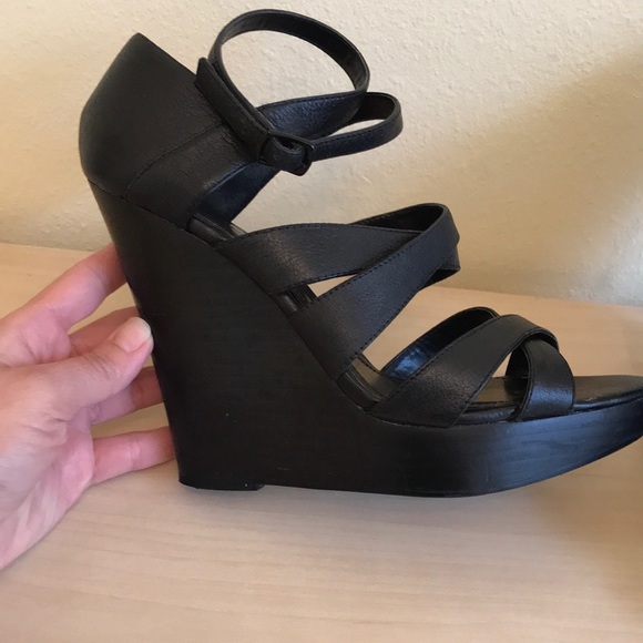 Aldo Pouncey black wedges - Picture 4 of 6